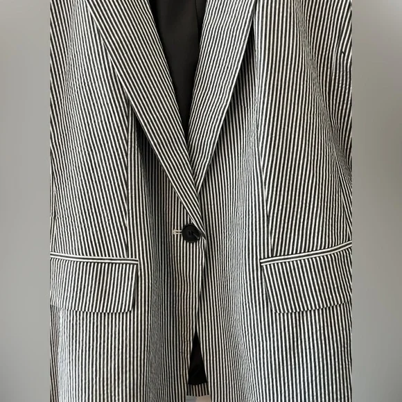 LOFT Black and White Striped Blazer NWT - Picture 2 of 9